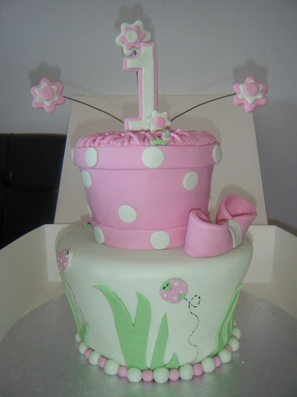1st birthday cake pictures for girls