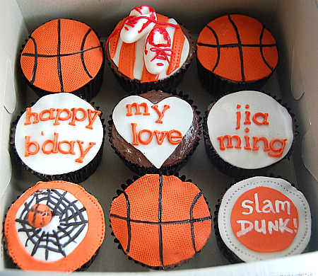 Birthday Cake Decorations on Cupcake Birthday Cake Ideas    Cupcake Ideas For A Boy   S Birthday