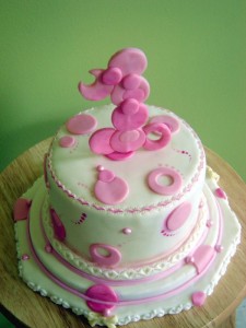  Birthday Cake on Girls First Birthday Cakes 225x300 Girls First Birthday Cakes