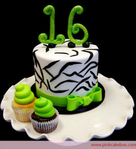 Zebra Birthday Cake on Green Sweet 16 Birthday Cakes 275x300 Green Sweet 16 Birthday Cakes