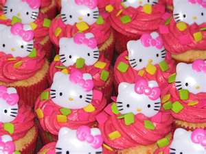 Hello Kitty Birthday Cupcakes